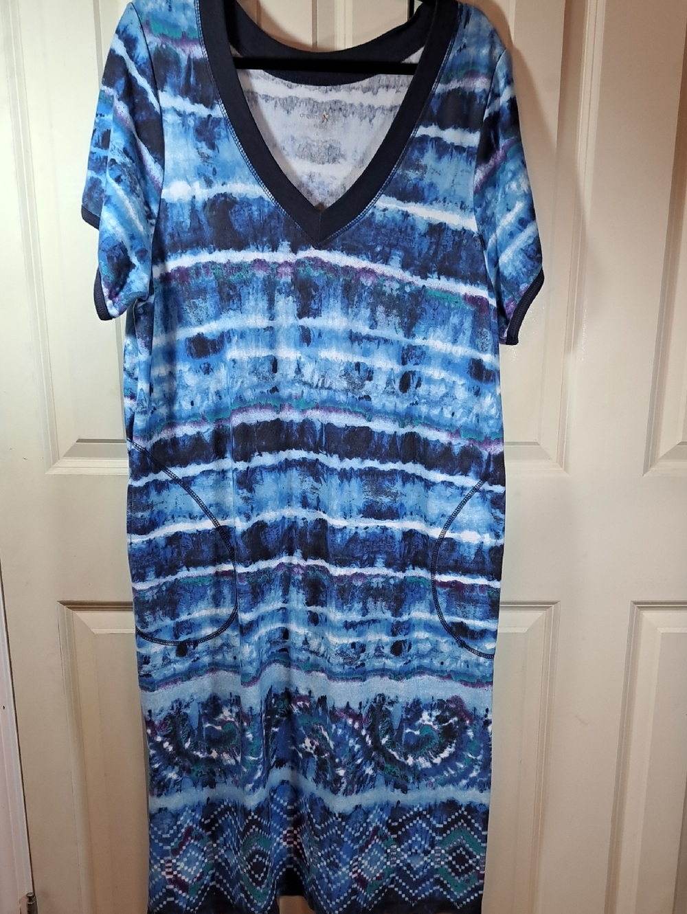 Women's Blue Tie-Dye Midi Dress with V-Neck